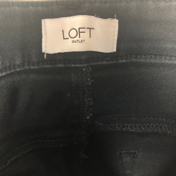 LOFT Outlet - High Rise Wide Leg Capri, Black - Picture 6 of 10